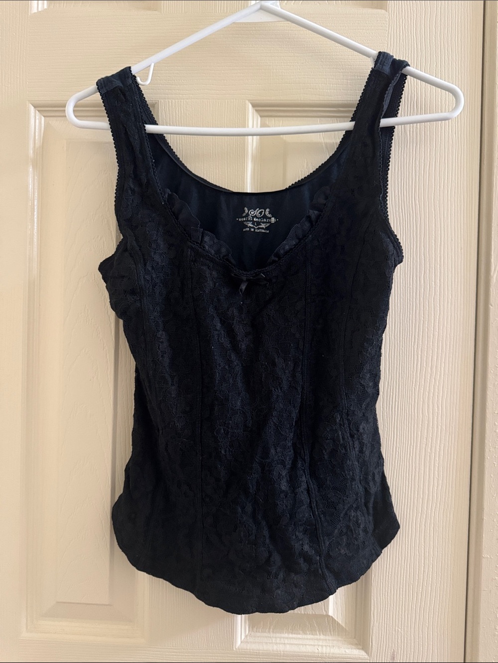 Black lace tanktop
